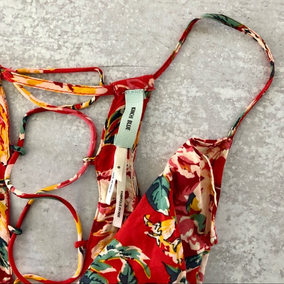 UO Kimchi Blue Sabrina Ruffled Faux Wrap Dress in Red Floral 0 - Picture 5 of 10